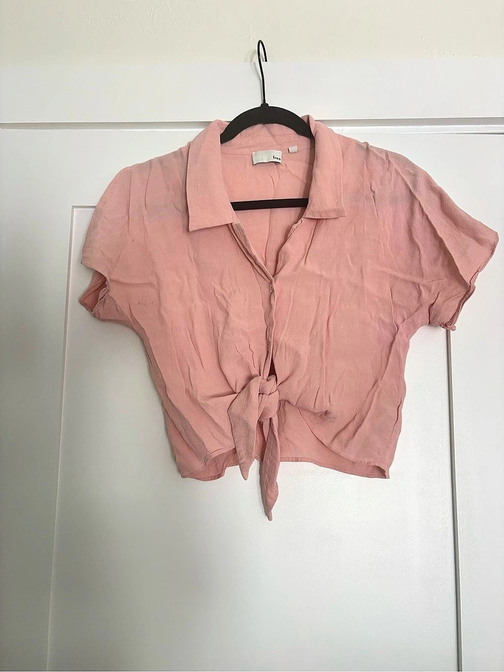 Wilfred Free - Aritzia - Pink Tie Front Blouse Size Small